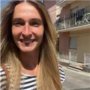 Laureata in Scienze Biologiche ad Ancona. Attualmente iscritta alla magistrale in Molecular Diagnostic and Biotechnology di Camerino